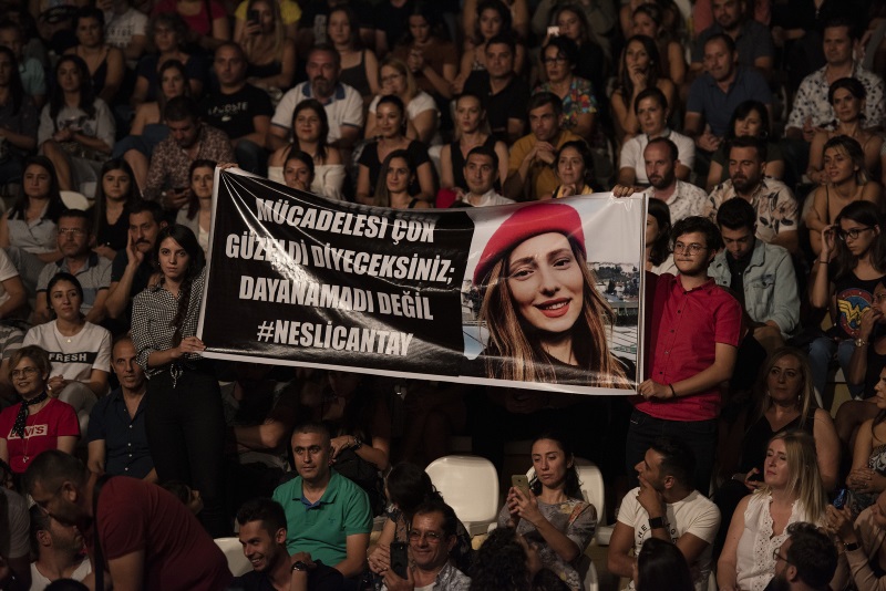 Sıla'dan Antalya'da ikinci randevu