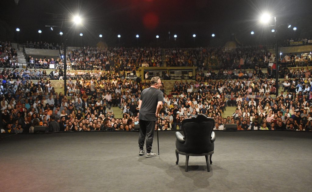 Cem Yılmaz Klasiği İzmir'de yine kapalı gişe