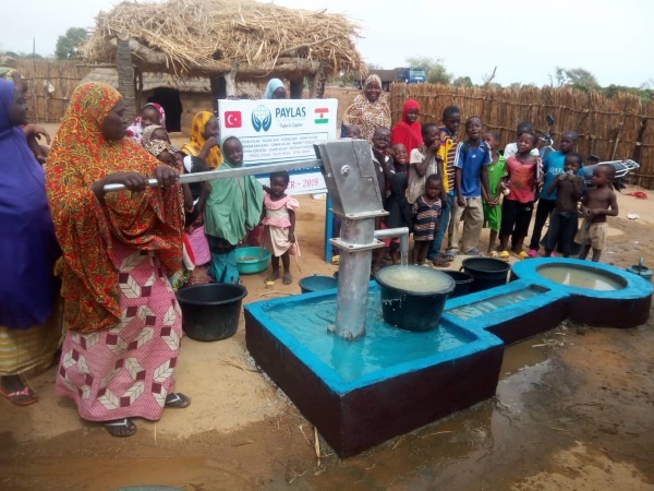 "Bebeklerin suyla buluşmasını görenler gözyaşlarına boğuluyor"