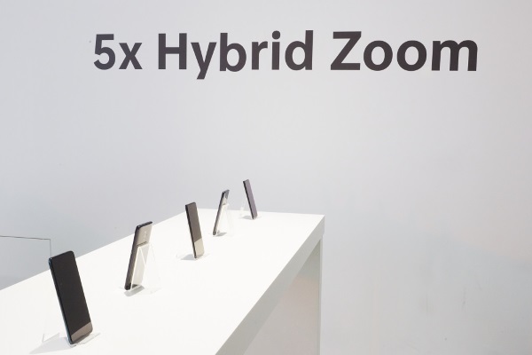 Oppo, Londra'da tanıtımını yaptığı yeni Reno2 serisinde çok iddialı